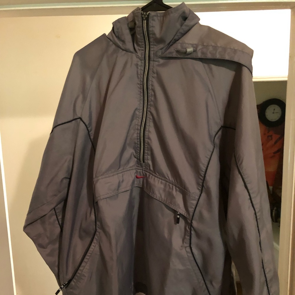 Nike windbreaker